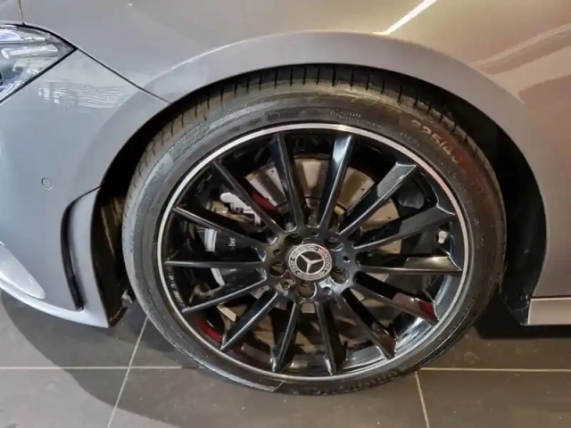 Mercedes Cla 200 d shooting brake amg l — photo 4