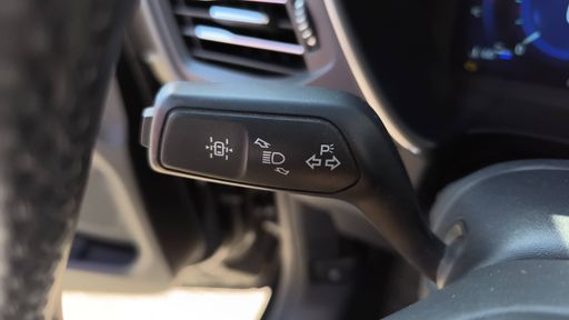 Ford Kuga 1.5 EcoBlue 120 BVA8 - Titanium – 2021 – 109958 km – Diesel – Boîte Automatique — photo 11