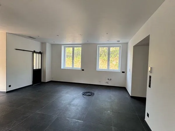 Appartement entièrement rénové à l'Etrat