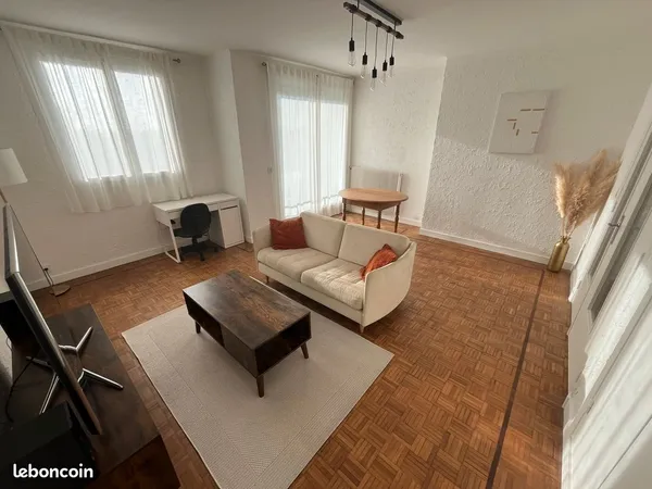 Appartement T2 68m² à louer