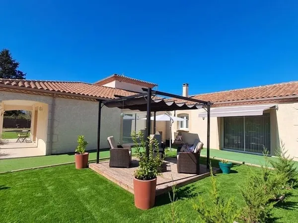 Maison 4 pièces 187 m²