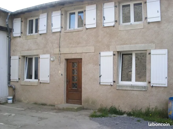 Maison mitoyenne a louer