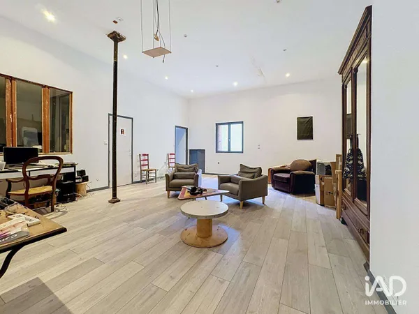 Maison 5 pièces 196 m²