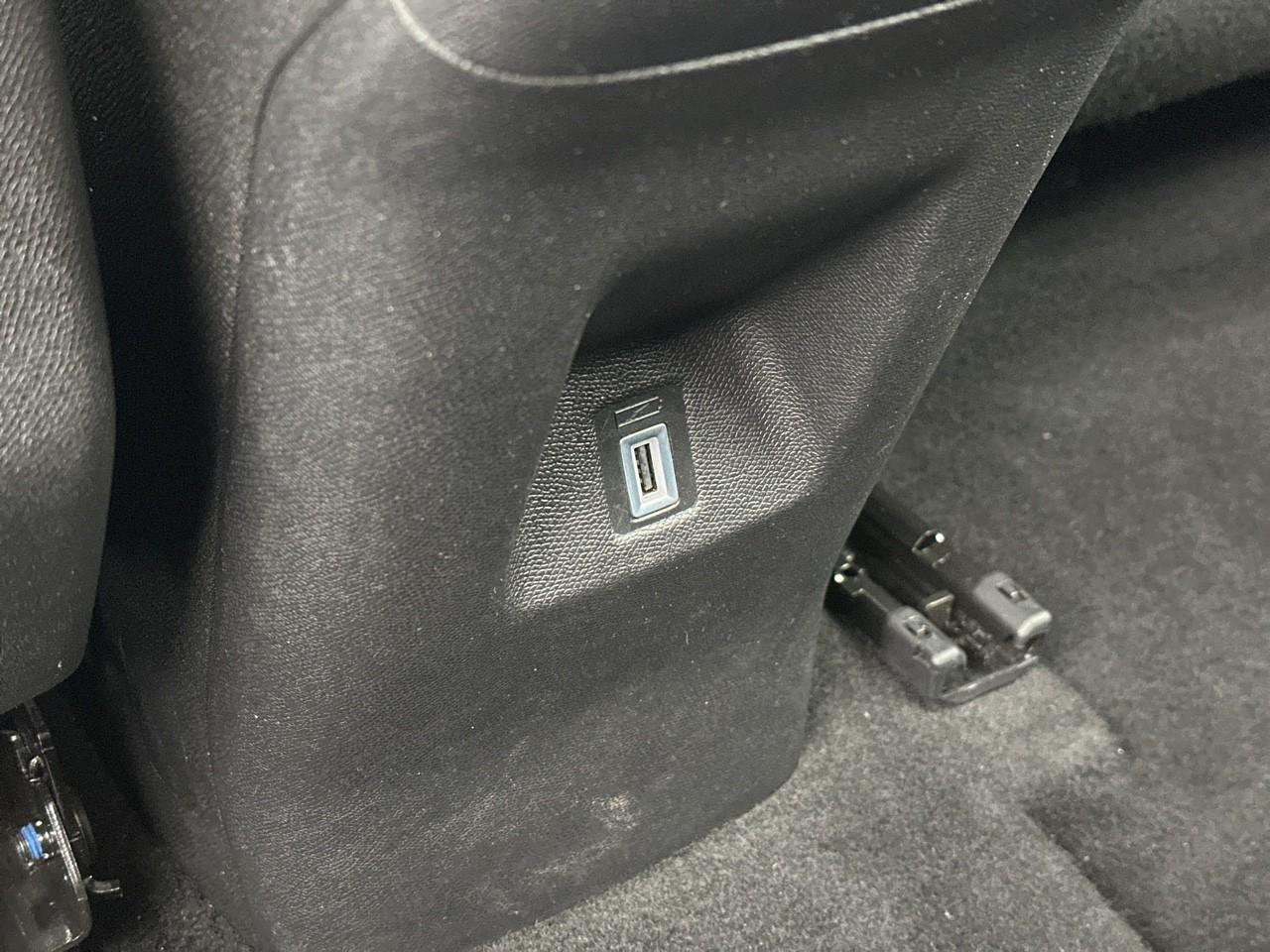 Citroën C5 Aircross hybride rechargeable 225 s&s e-eat8 business — photo 35