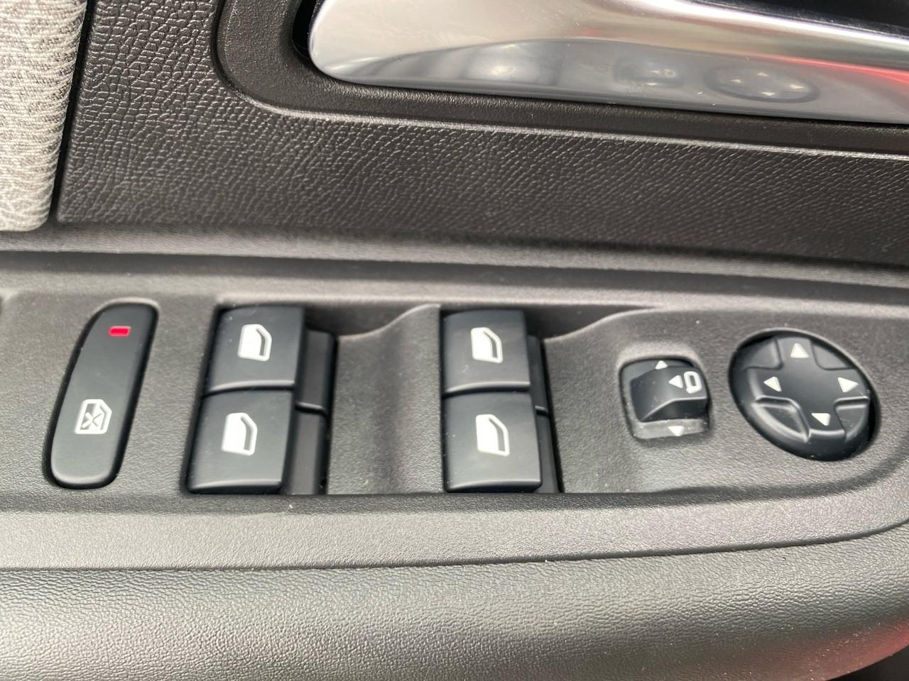 Citroën C4 puretech 130ch s&s shine eat8 — photo 12