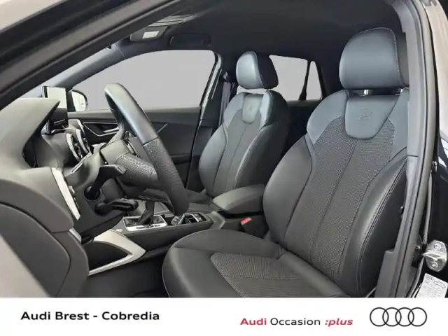 Audi Q2 35 tfsi 150ch s line s tronic 7 — photo 7