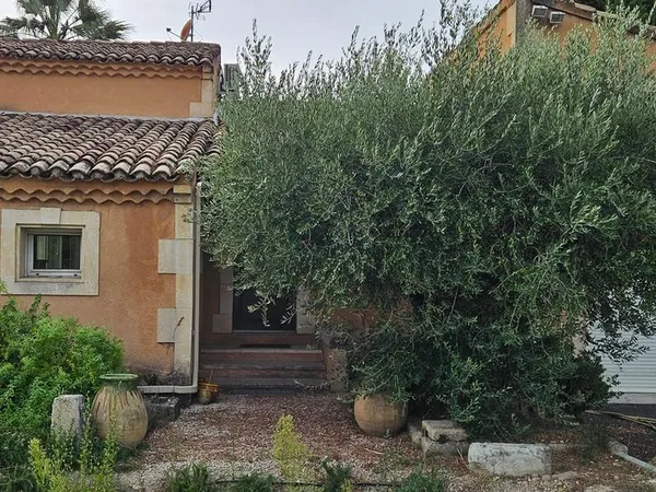 Maison 6 pièces 155m²