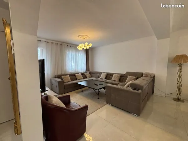 Maison 5 pièces 137 m²