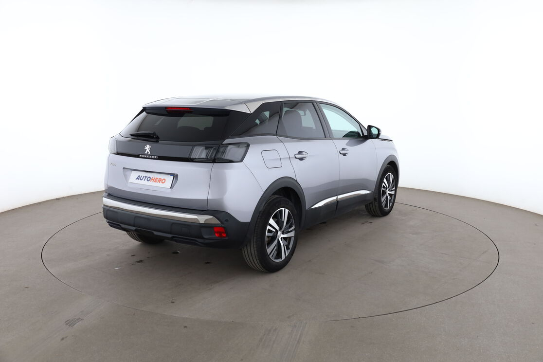 Peugeot 3008 1.2 PureTech Allure Pack EAT8 — photo 5