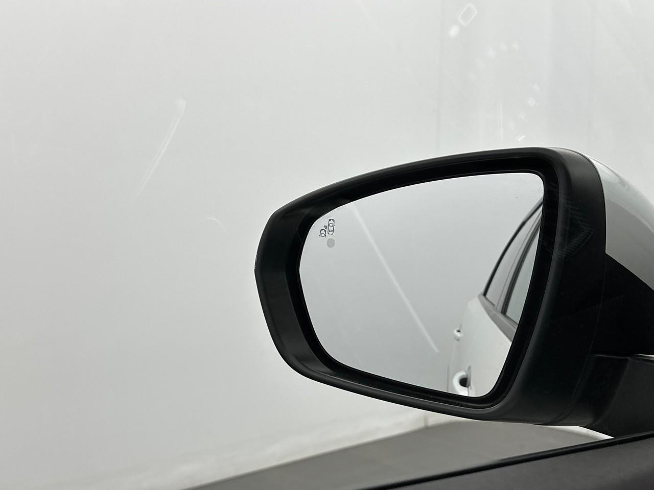 Peugeot 5008 puretech 130ch s&s eat8 allure pack — photo 15