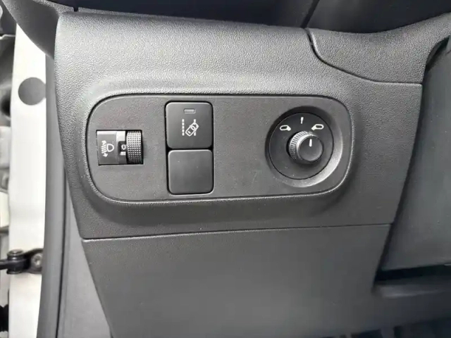 Citroën C3 puretech 83 s&amp;s bvm5 — photo 15