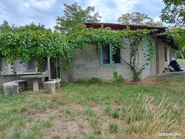 Bâtiment a réhabiliter avec permis