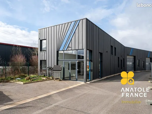 Bureaux 140 m² Ville-en-Vermois