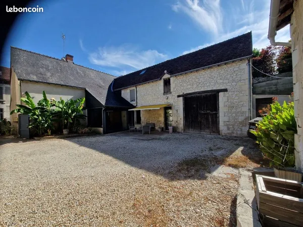 Maison 10 pièces 225 m²