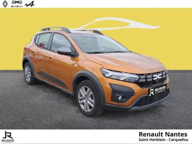 Dacia Sandero 1.0 eco-g 100ch stepway expression — photo 12