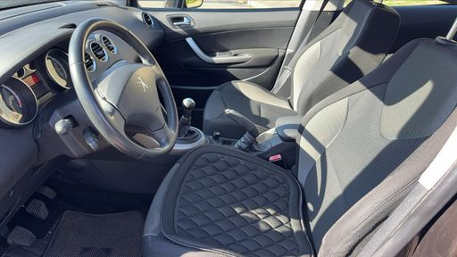 Peugeot 308 1.6 VTI 120 - Active – 2012 – 84794 km – Essence – Boîte Manuelle — photo 11