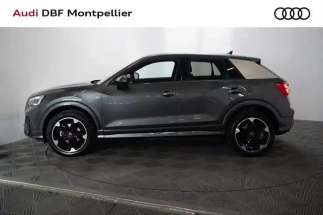 Audi Q2 35 tfsi 150 s tronic 7 s line — photo 9