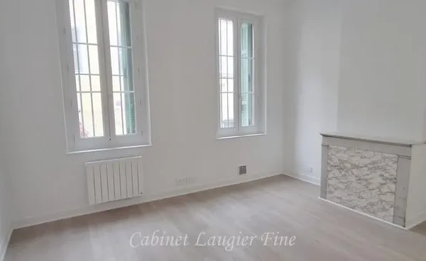 T3 rue Horace Bertin 13005