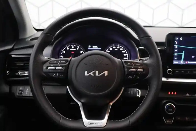 Kia Stonic 1.0 t-gdi 120 ch mhev dct7 — photo 44