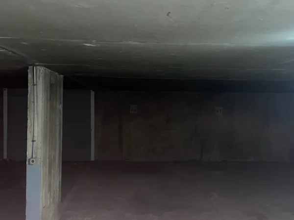 Loue parking 15m²
