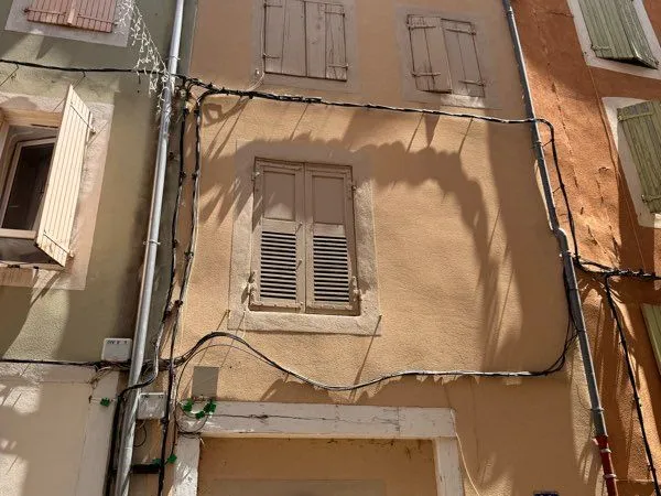 Immeuble 4 pièces 180 m²