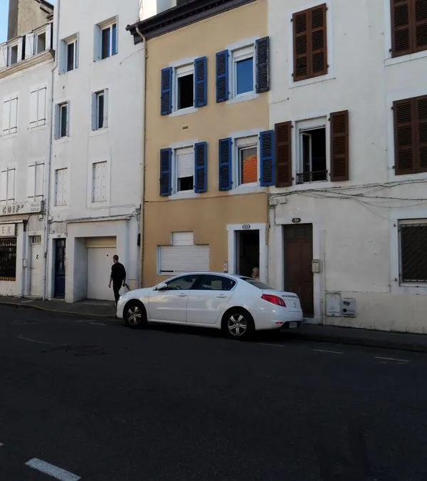 Photo 2