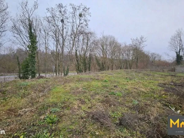 Terrain 2000 m² Saint-Nicolas-de-Port