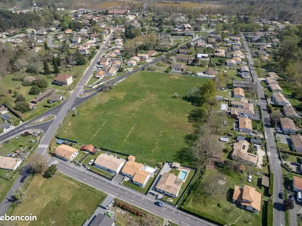 Terrain 640 m² Saint Magne