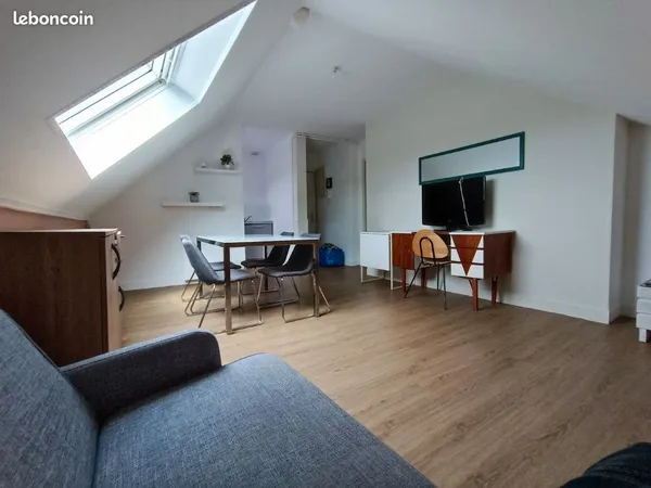 Appartement 2 pieces rive droite