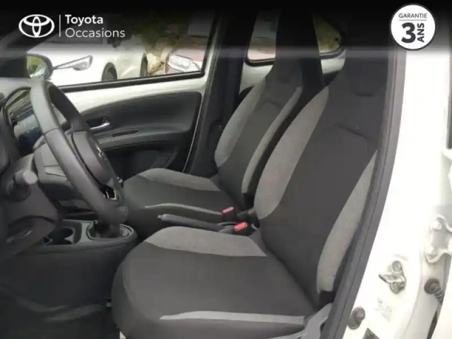Toyota Aygo X 1.0 vvt-i 72ch dynamic my24 — photo 3