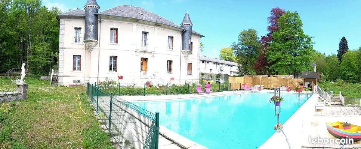 Photo 1