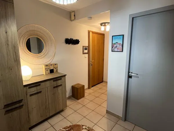 Lumineux Appartement T3 76 m2 / 1 er etage ascenseur garage accessibilité PMR , jardin privatif ÉPIN