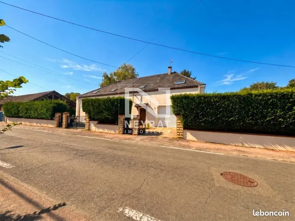 Maison 4 pièces 280 m²