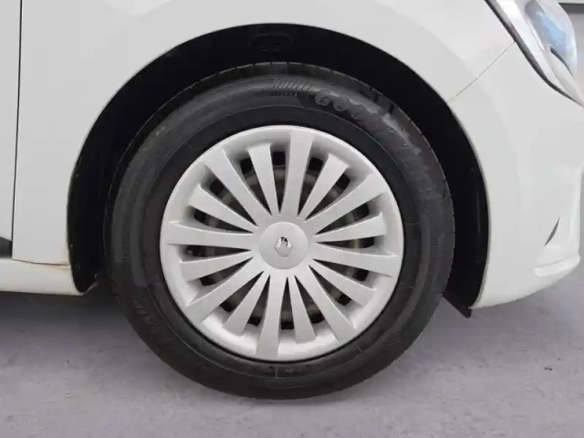 Renault Clio tce 90 — photo 38