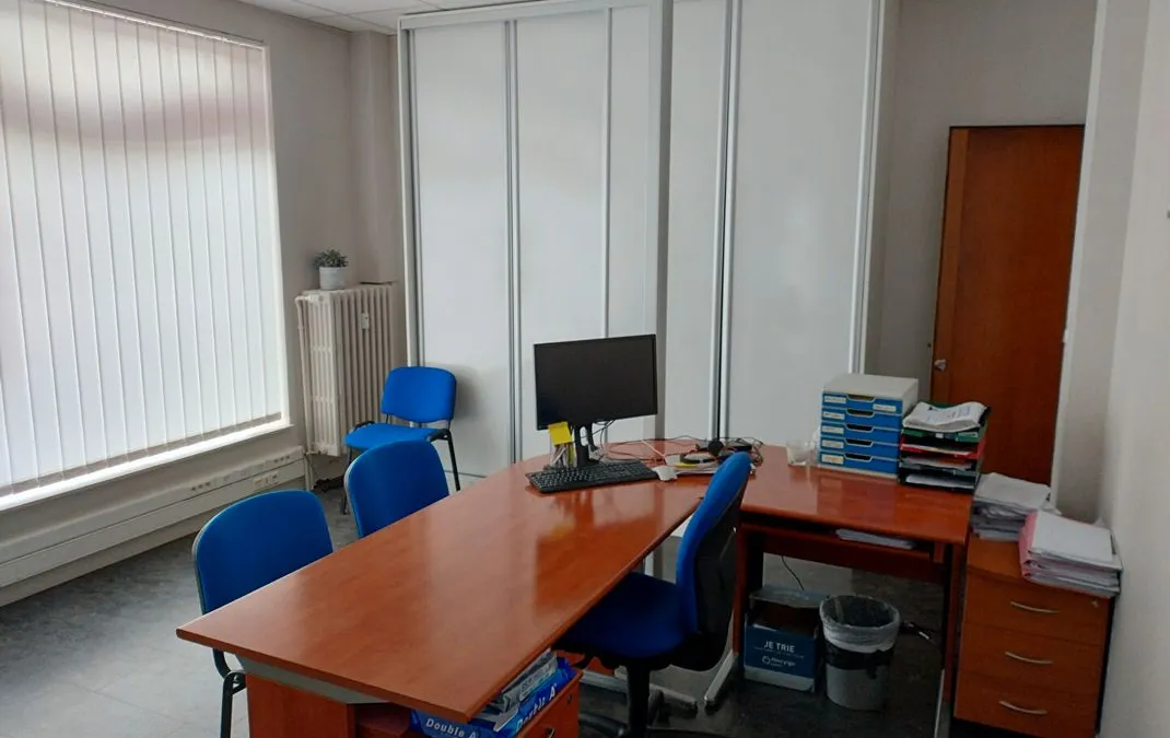 Photo 1
