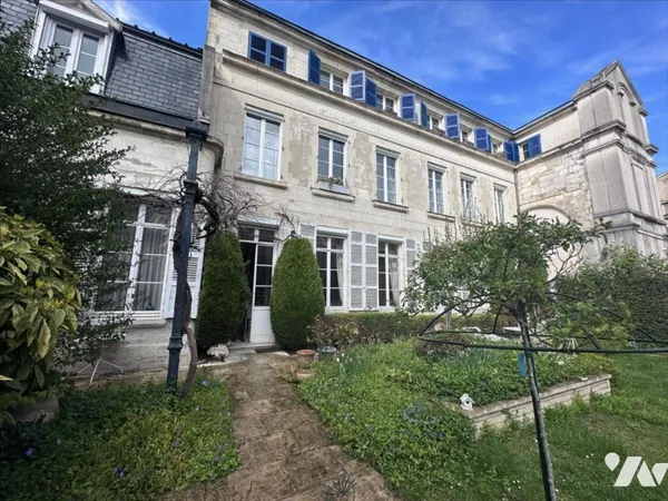 Appartement 6 pièces 210 m²