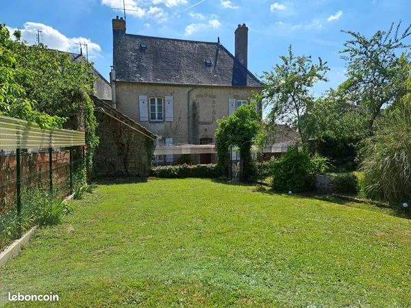 Propriété 5 pièces 114 m²