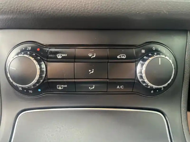 Mercedes Classe B 180 d 109ch sport edition 7g-dct — photo 5