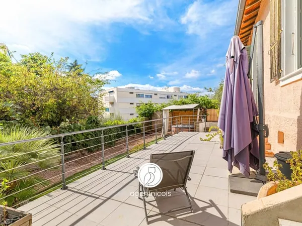 Nice Ouest // Corniche fleurie : Maison - Jardin - Terrasse