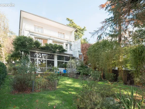 Maison 7 pièces 190 m²