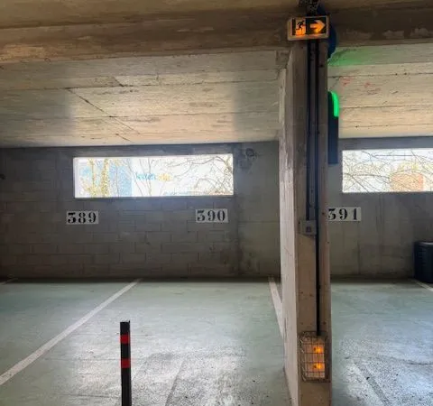 Lot de 2 places de parking