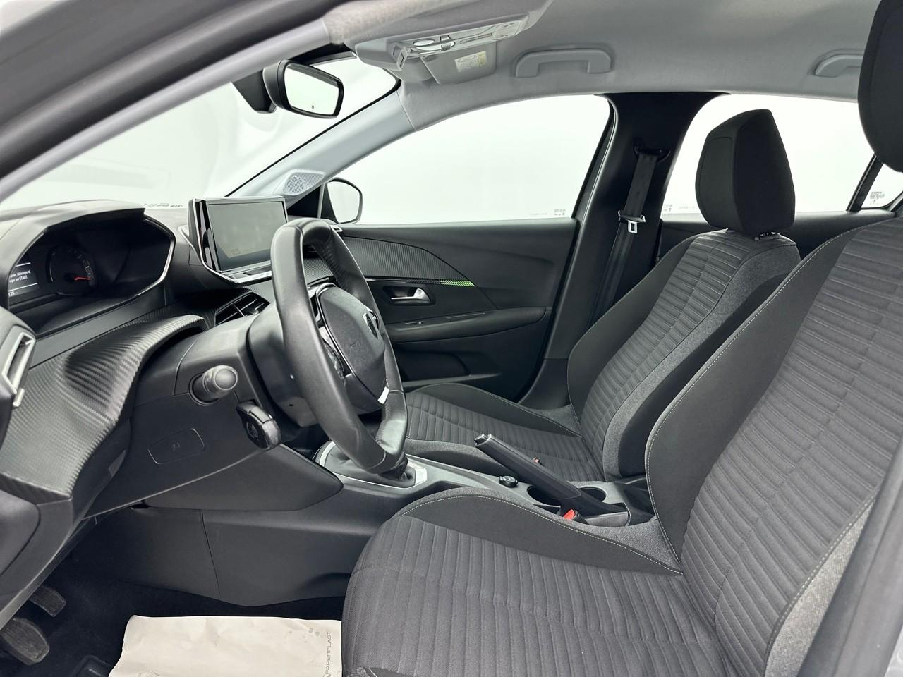 Peugeot 208 puretech 100 s&s bvm6 allure — photo 9