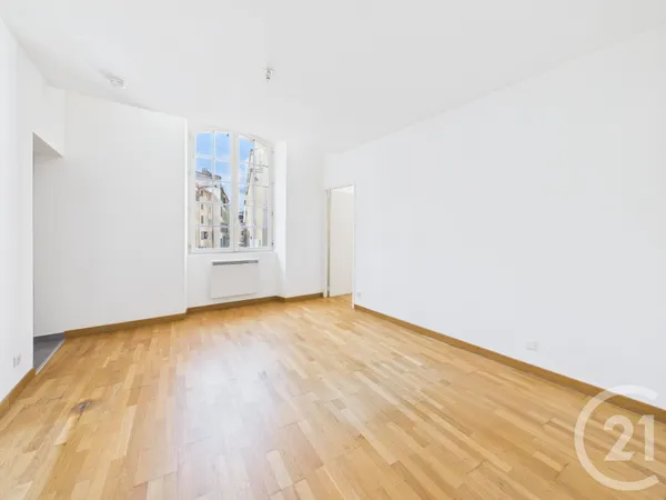 Appartement 4 pièces 99 m²