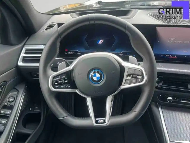 Bmw Serie 3 touring 330e 292 ch bva8 — photo 31