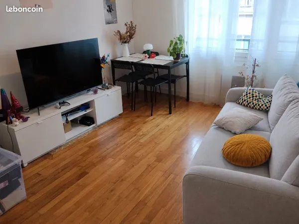 T2 43M2 meublé à louer Brest