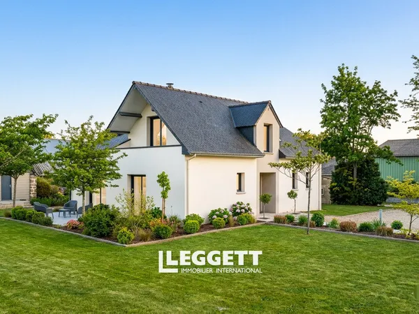 Maison 7 pièce(s), LESCOUËT-GOUAREC