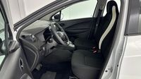 Renault Zoé E-Tech Equilibre charge normale R110 - 22 — photo 12