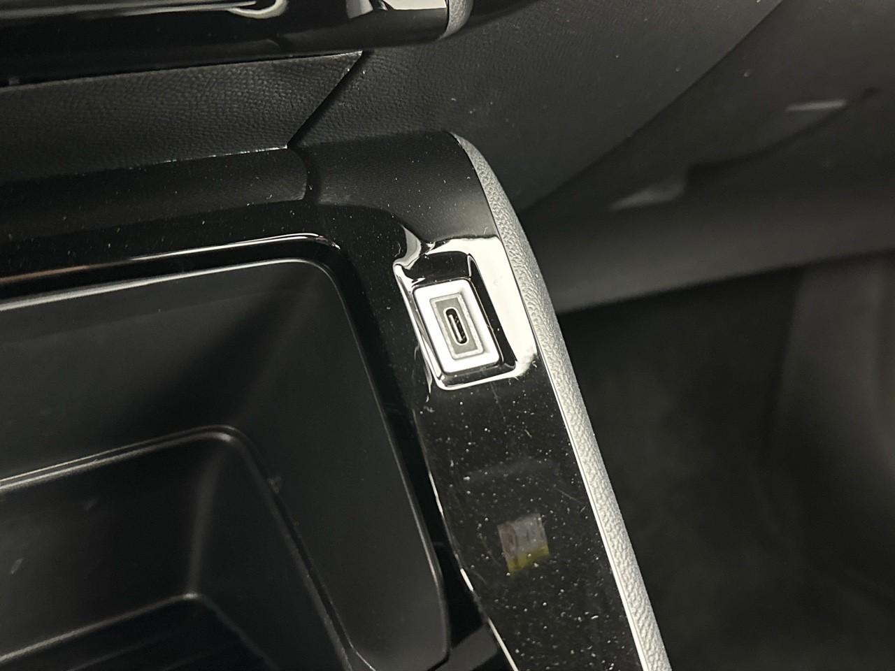 Peugeot 2008 100 s&s bvm6 style — photo 28