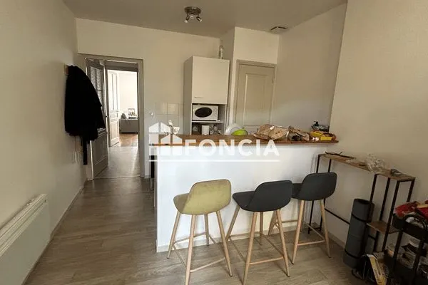 Appartement 4 pièces 77 m²
