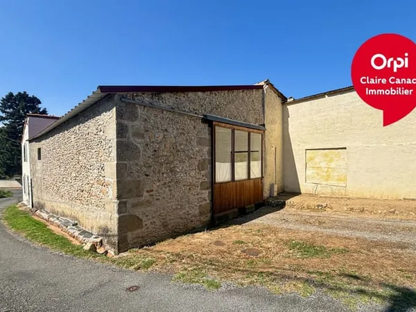 Local 1 pièce 63 m²